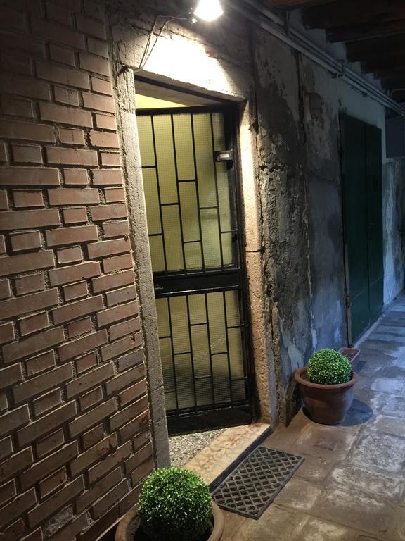 Princess Guest House Canal View Βενετία Εξωτερικό φωτογραφία